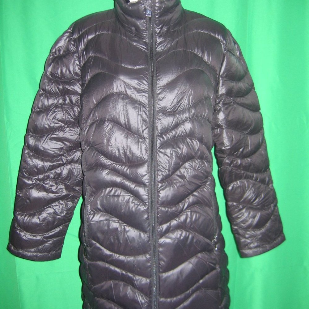 Andrew Marc Ladies' Packable Lightweight Premium Down Jacket/ Puffer (XXL Black)